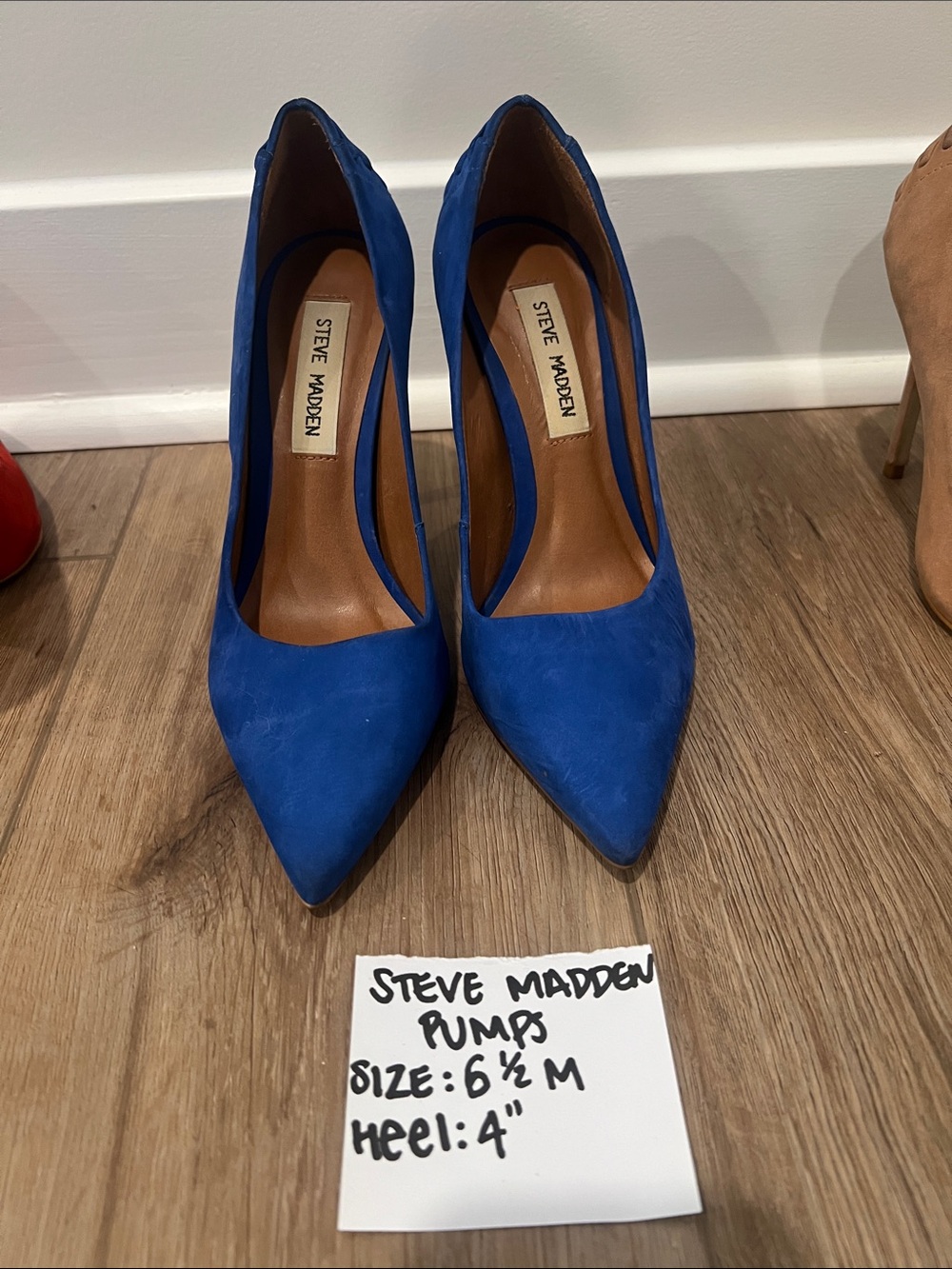 Steve Madden Royal Blue Pointed Toe Pumps